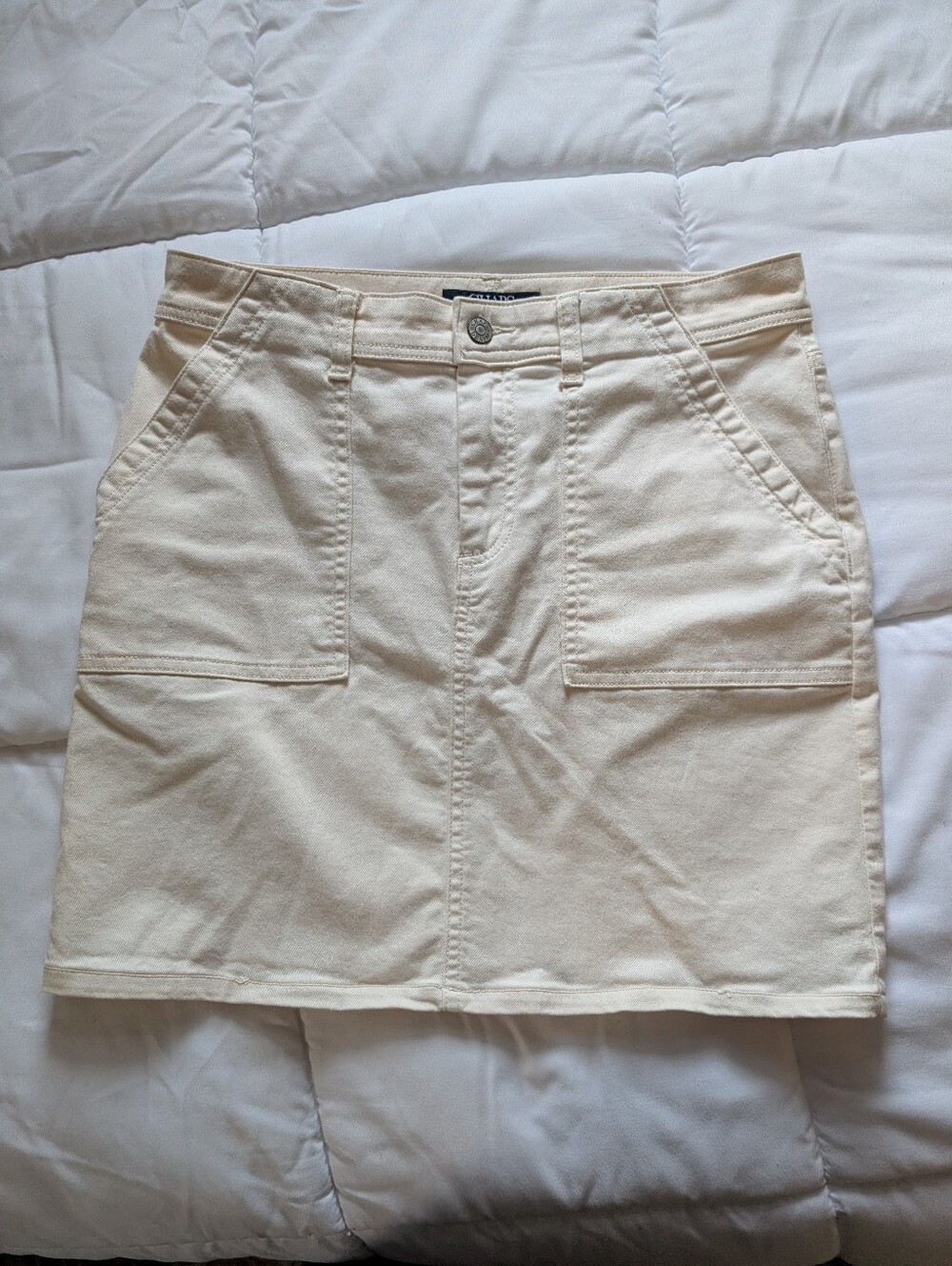 Chaps Cream Utility Mini Skirt Size 6 With Stretch Can Fit Close To An 8!
